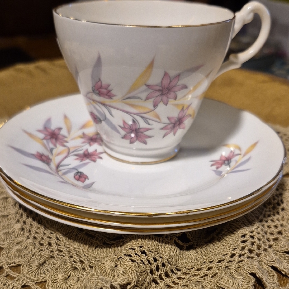 Charming Floral Mug with Gold Trim